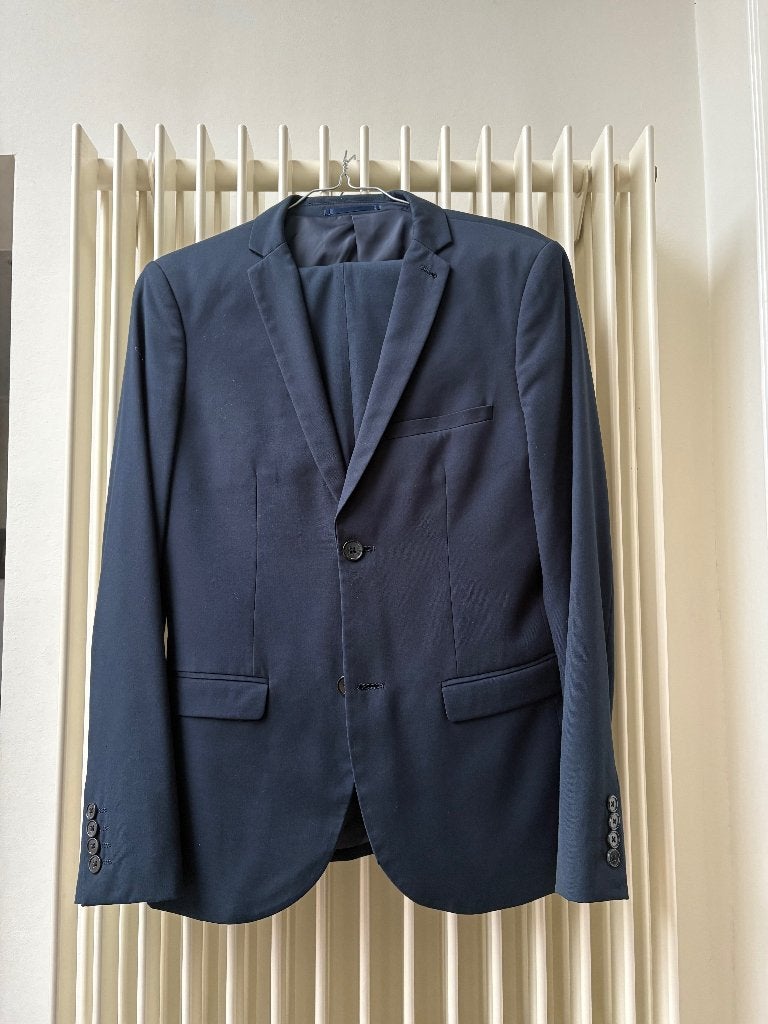 Pak maat 44 (XS) merk WE, Kleding | Dames, Jasjes, Kostuums en Pakken, Kostuum of Pak, Blauw, Maat 46/48 (XL) of groter, Ophalen of Verzenden