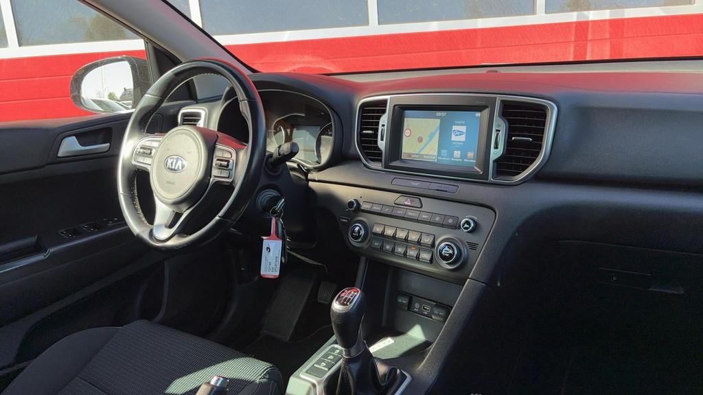 Kia Sportage 1.6 GDI DynamicLine CARPLAY / CAMERA / NAVI / C, Voorwielaandrijving, Stof, Gebruikt, 4 cilinders