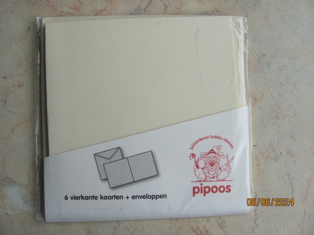 NIEUW dubbel KAARTEN papier ENVELOP vanille PIPOOS vierkant, Ophalen of Verzenden, Nieuw, Overige thema's, Blanco kaart of Basiskaart