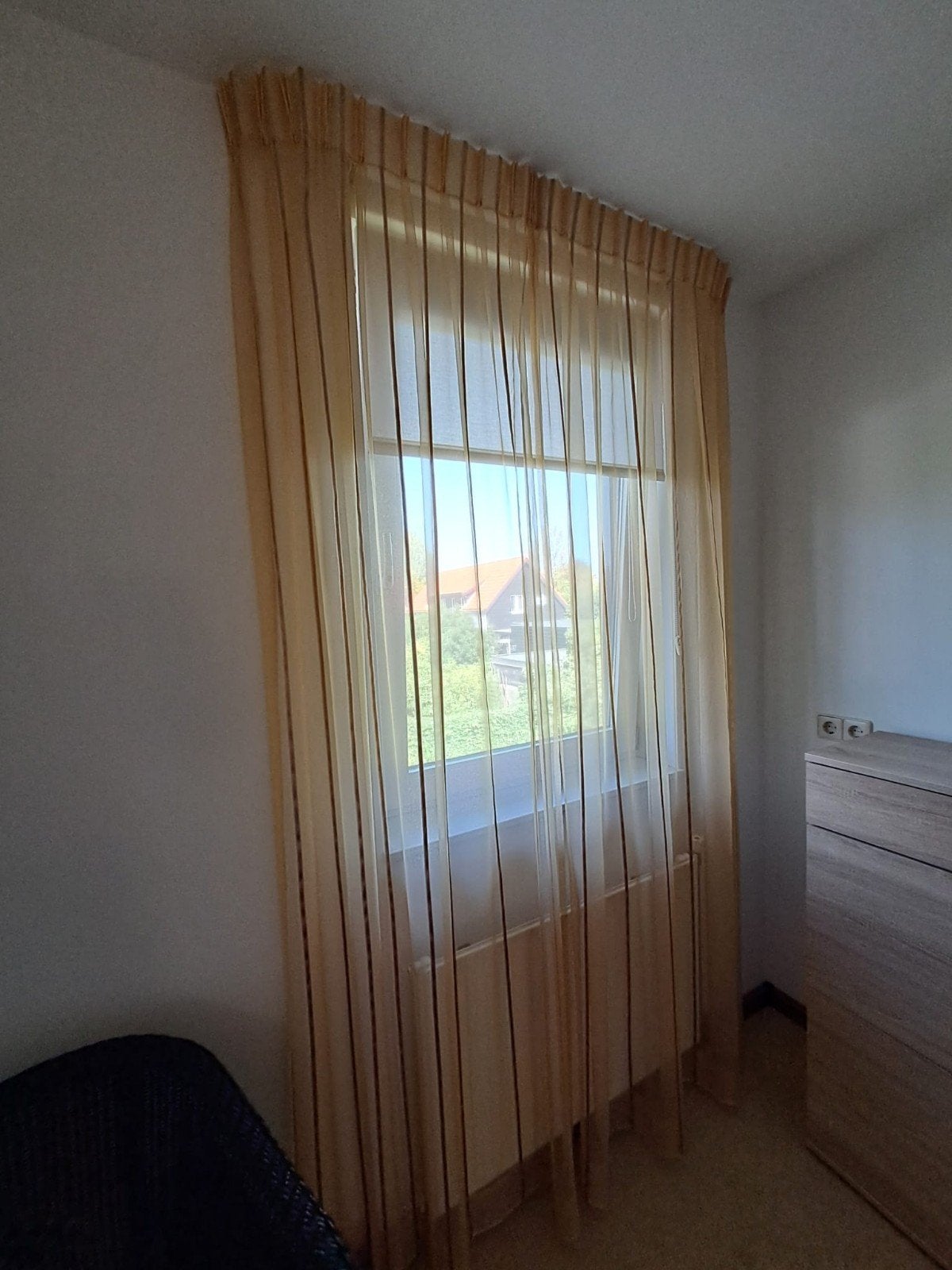 Inbetweengordijn organza incl haken, loodveter en rails, Huis en Inrichting, Overige materialen, 241 cm, Gebruikt, Loodveter
