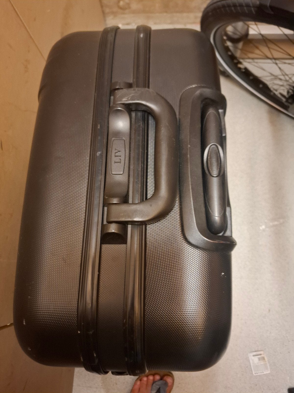Liv Koffer Zwart 76cm - Ruime Reiskoffer met Wieltjes, Gebruikt, Hard kunststof, 45 tot 55 cm, Ophalen of Verzenden