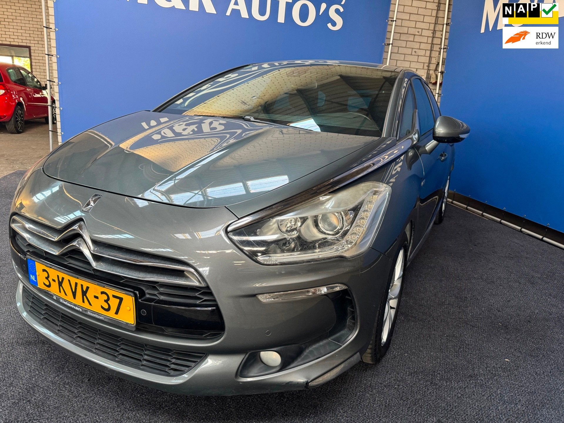 Citroen DS5 2.0 Hybrid4 Business Automaat met Nieuwe APK, Auto's, Automaat, Euro 5, Stof, Gebruikt
