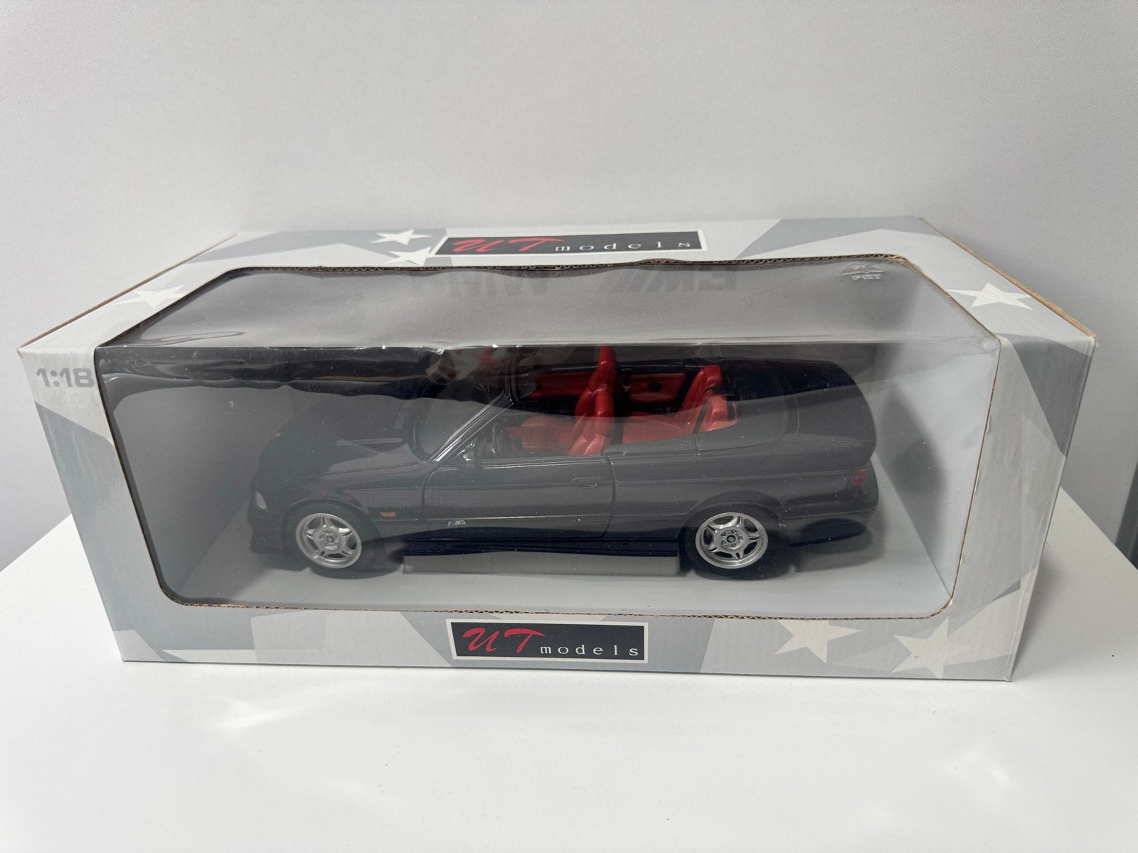 BMW E36 M3 Cabriolet 1:18 UT Models in OVP, Ophalen of Verzenden, Zo goed als nieuw, Auto, UT Models