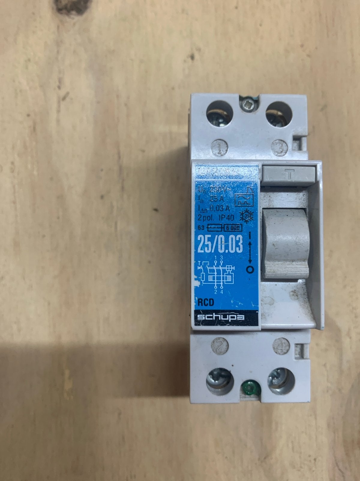 Schupa Aardlekschakelaar 25/0.03 RCD, Ophalen of Verzenden, Gebruikt, Overige merken, Aardlekschakelaar