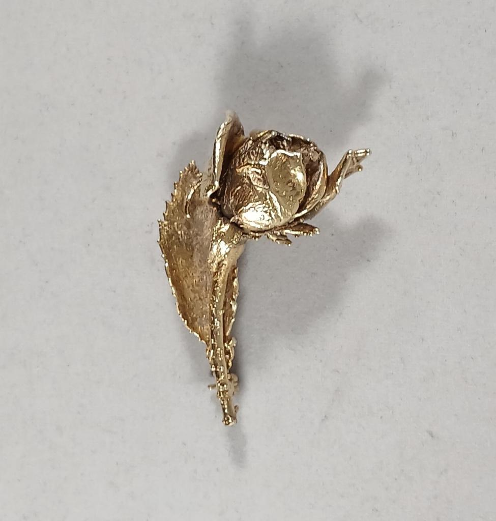 Geelgoud vermeil vergulde zilveren broche roos 925 zilver, https://www.zilverjuwelier.nl/nieuw-toegevoegde-voorwerpen/, Minder dan 4 cm