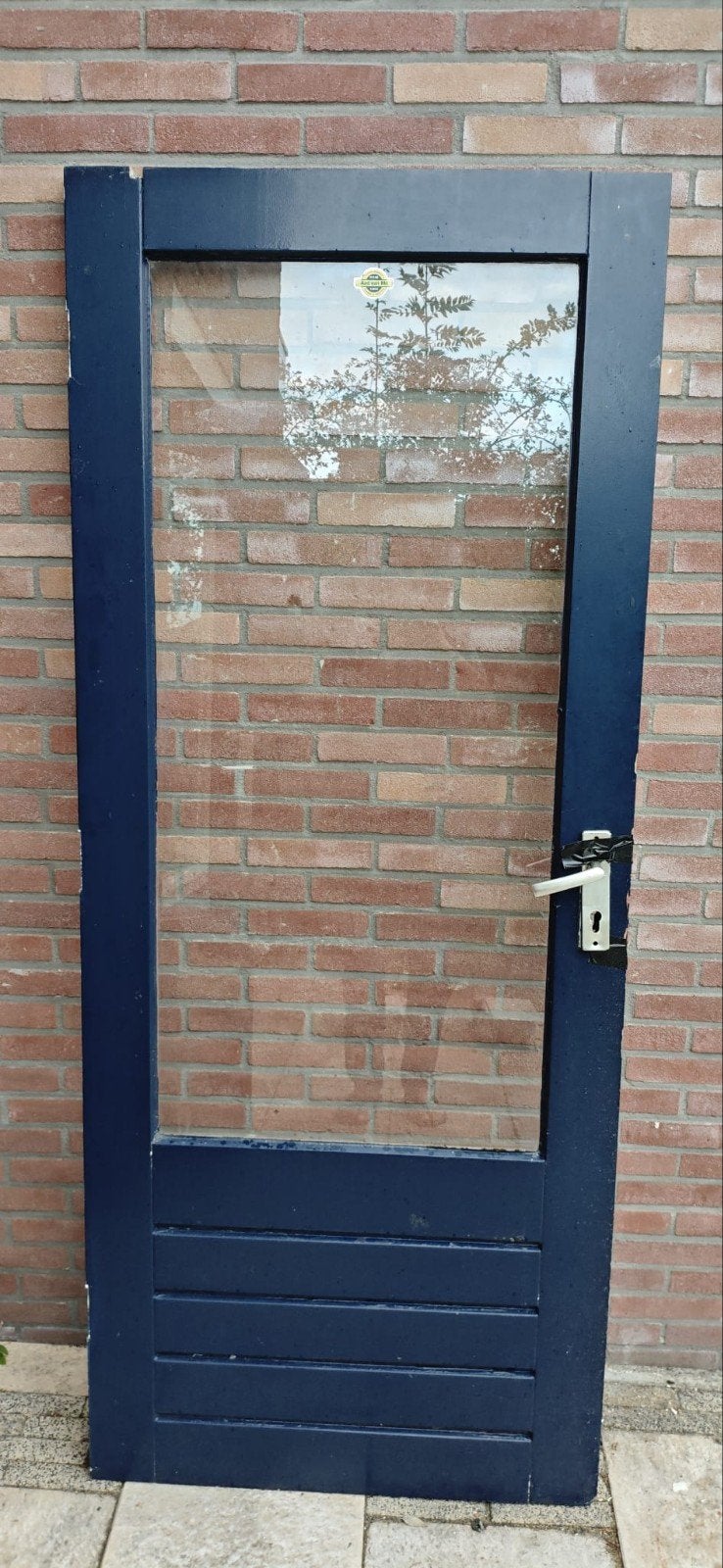 Gratis: Buitendeur 83x201 met glas - slot beschadigd, Doe-het-zelf en Verbouw, Deuren en Horren, Ophalen