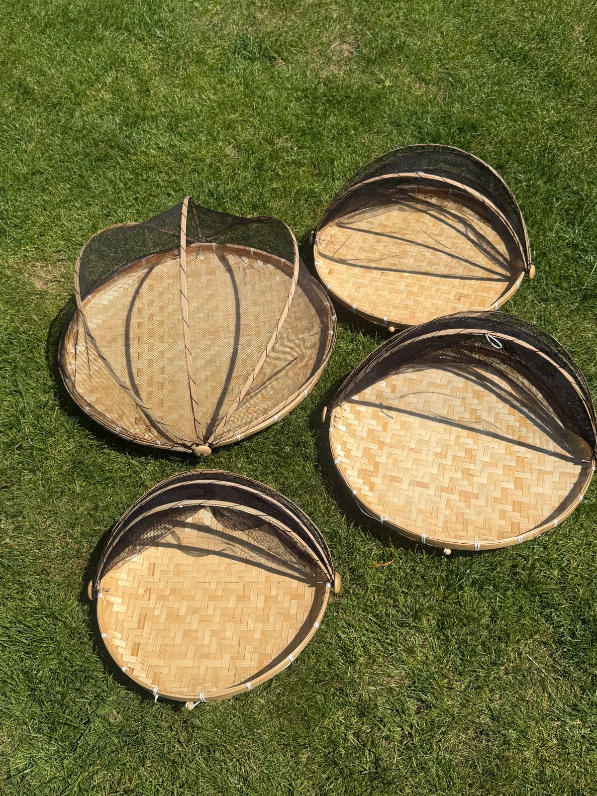 4x Bamboe schalen met net - Handgemaakt, Ophalen, Schaal, Rond, Zo goed als nieuw