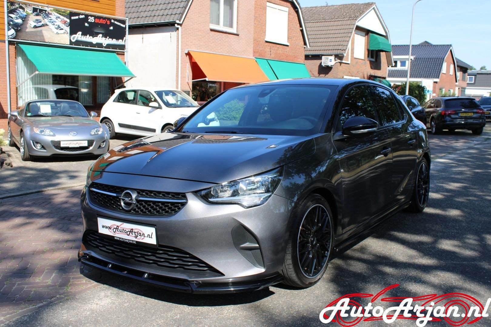 Opel Corsa 1.2 Elegance Met Spoiler pakket! Zeer Sportief!, Voorwielaandrijving, Stof, Gebruikt, Euro 6