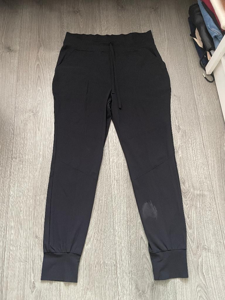 studio anneloes travel stof zwarte chino jogger broek mt L, Studio Anneloes, Zwart, Maat 42/44 (L), Ophalen of Verzenden
