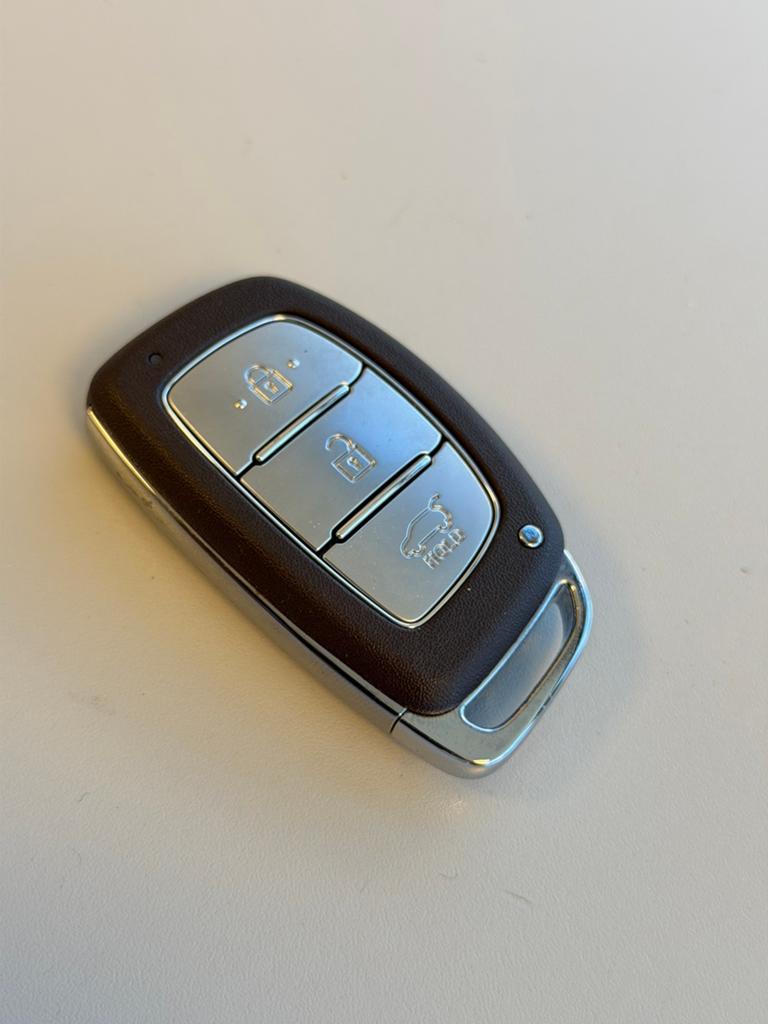 Originele Hyundai Smart Key sleutel 3 Knops MBEC4FOB2006, Auto-onderdelen, Gebruikt, Ophalen of Verzenden, H, H
