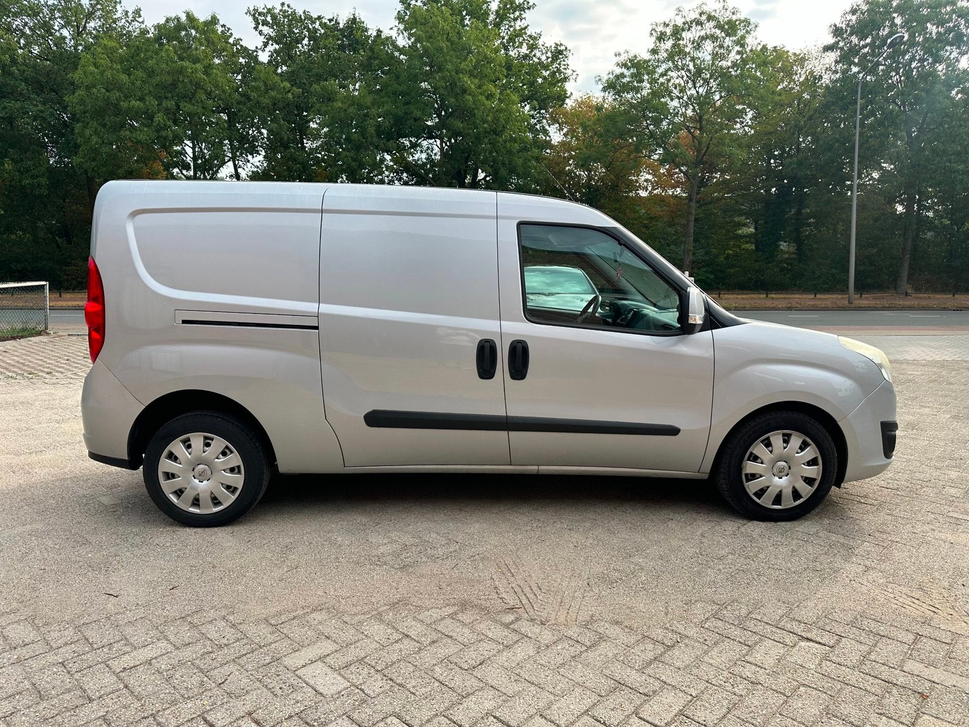 Opel Combo 2.0 CDTi L2H1 Marge!, Auto's, Bestelauto's, Euro 5, Zwart, 4 cilinders, Origineel Nederlands