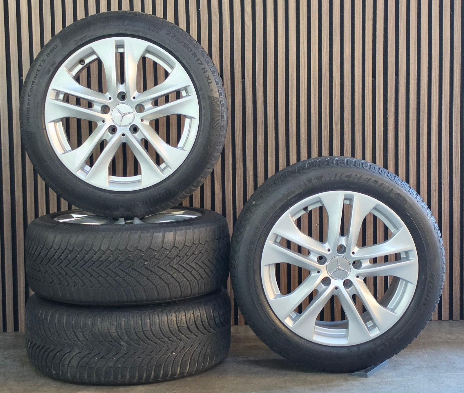 Nette 17" Orig Mercedes E klasse W212 Velgen+Banden 5x112, Auto-onderdelen, Ophalen, Banden en Velgen, 17 inch, Mercedes