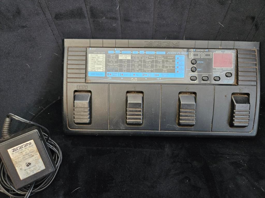 Zoom 1010 multi-effectprocessor., Ophalen of Verzenden, Zo goed als nieuw