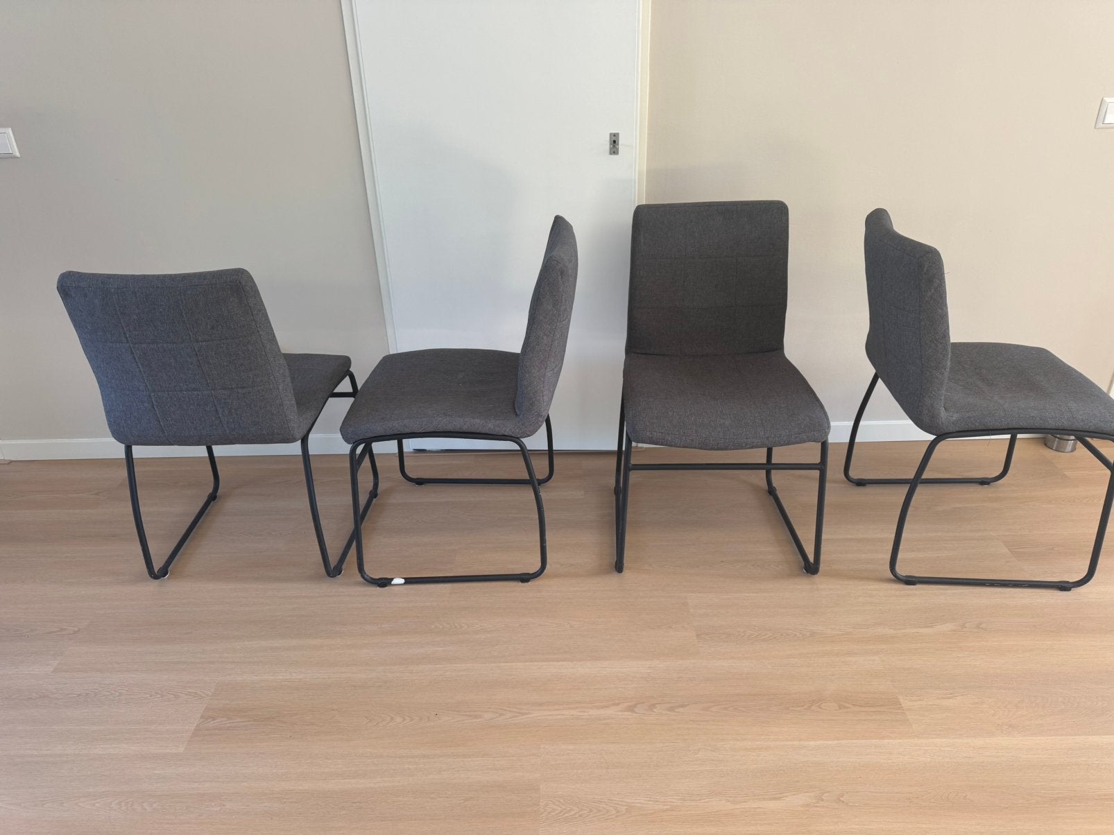 Eetkamerstoelen 4 stuks, Ophalen, Gebruikt, Vier, Stof