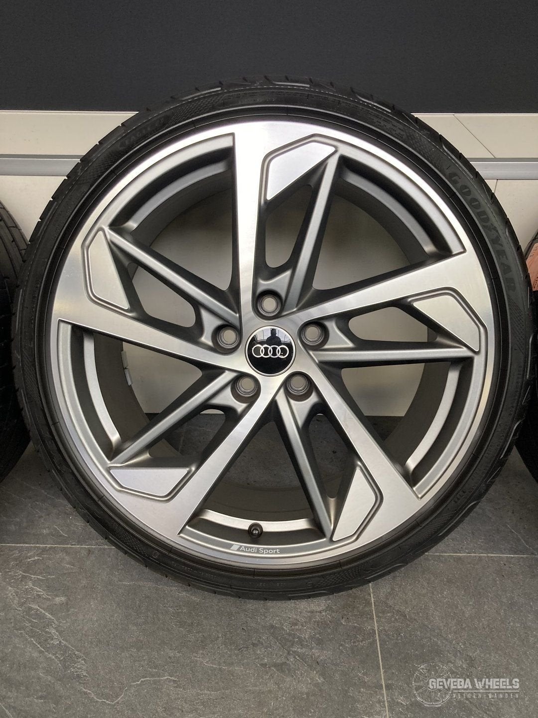 19" originele Audi A3 / S3 8P 8V 8Y velgen + banden 5x112, 19 inch, Gebruikt, -, -