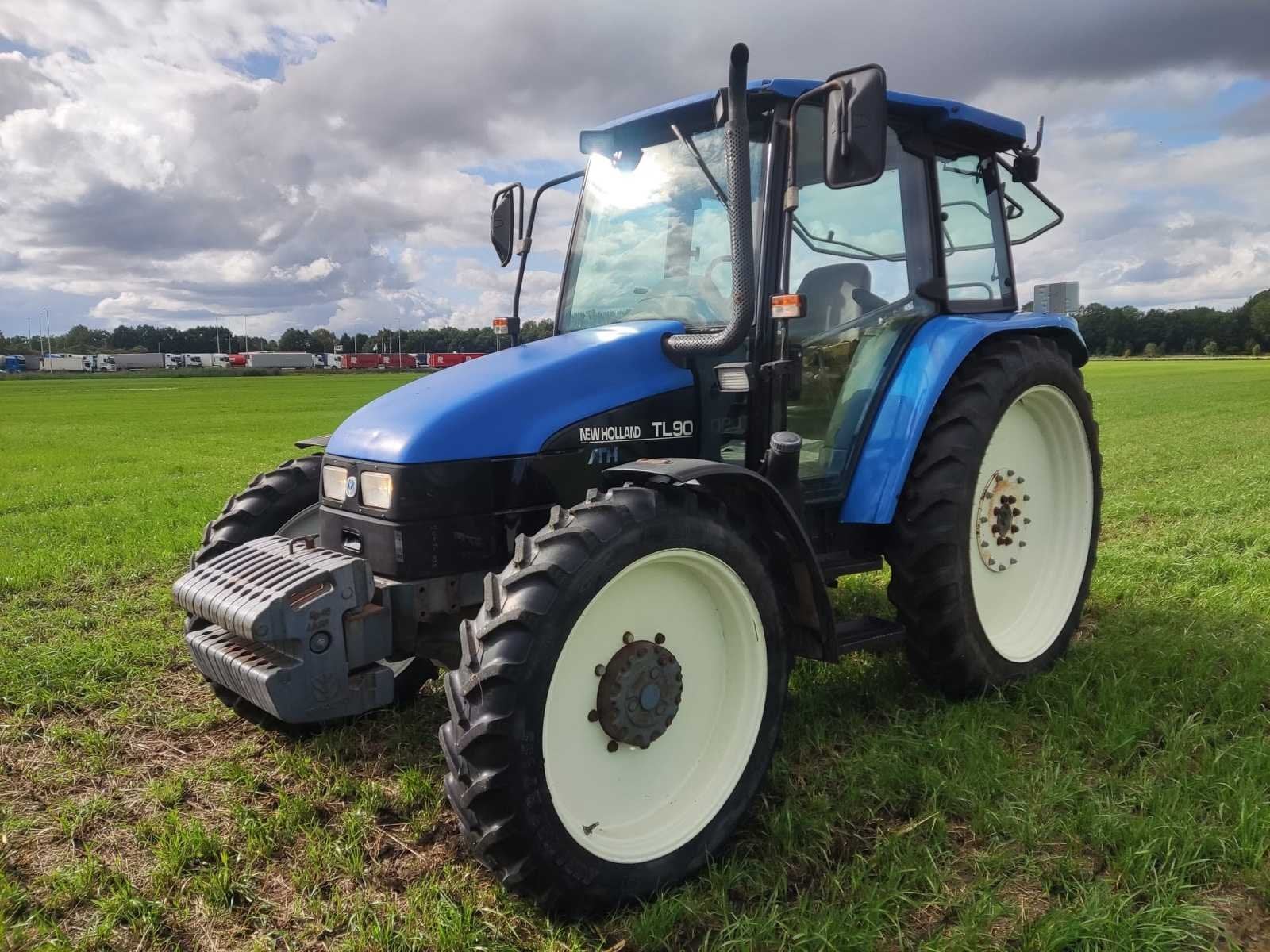 2001 New Holland TL90 Vierwielaangedreven landbouwtractor, Gebruikt, New Holland