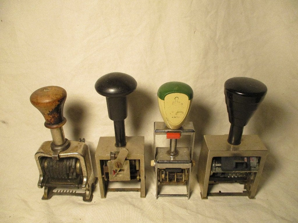 4x jaardatum stempel apparaten, Antiek en Kunst, Ophalen of Verzenden