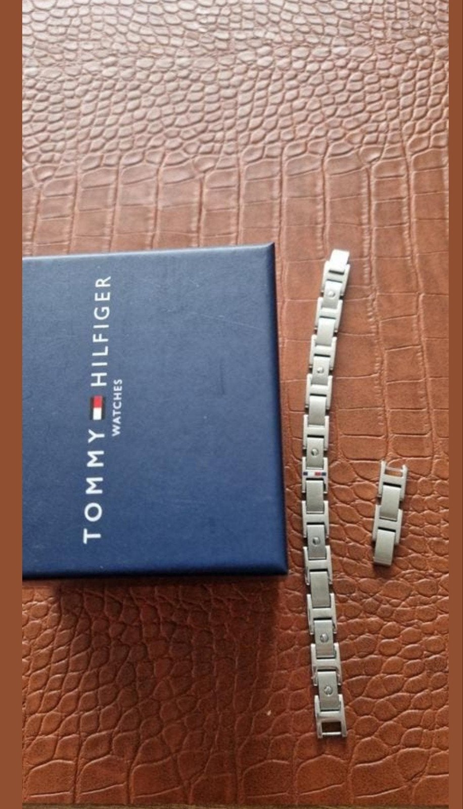 Originele Tommy Hilfiger armband - Zo goed als nieuw, Ophalen, Zo goed als nieuw, Zilver, Staal