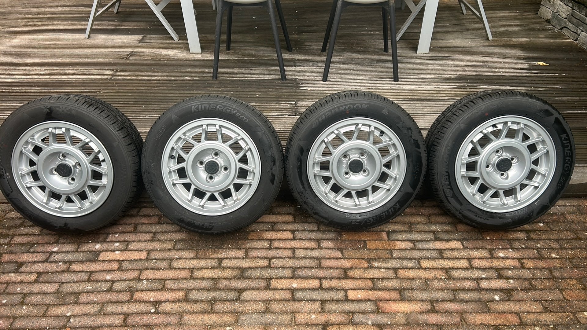 Volkswagen 14 inch snowflake velgen met banden als nieuw, Auto-onderdelen, Banden en Velgen, Ophalen, 14 inch, Banden en Velgen
