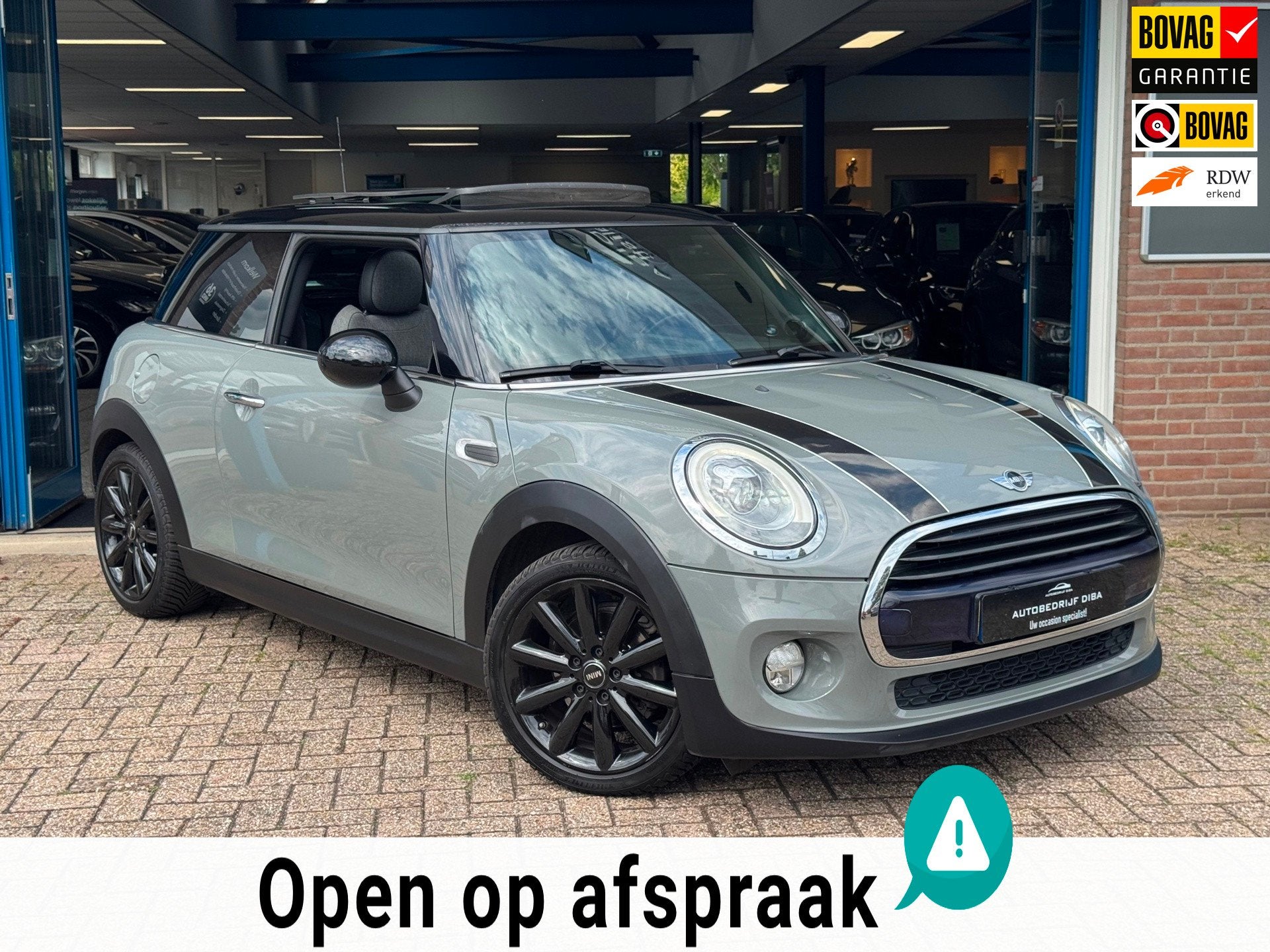 Mini 3-Deurs 1.5 Cooper Chili 2016 AUT PANO NAVI Harman NAP!, Auto's, Dealer onderhouden, 136 pk, Gebruikt, Bluetooth