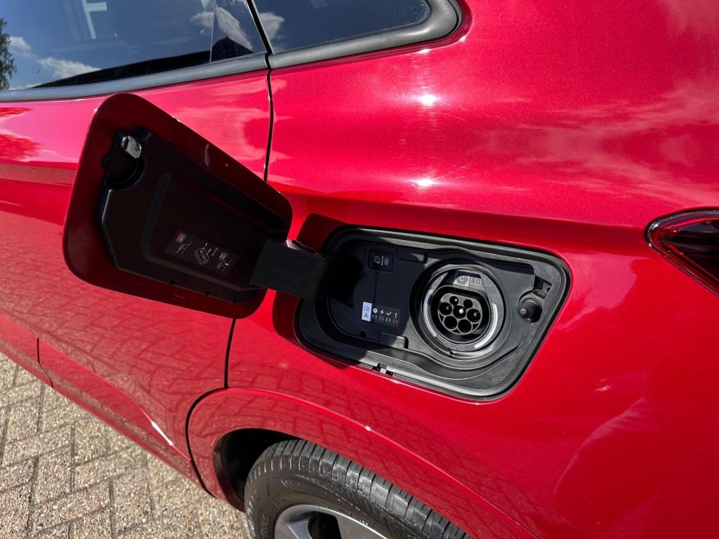 Opel GRANDLAND 1.6 PHEV 225 HYBRID ULTIMATE  TREKHAAK, Auto's, Automaat, Gebruikt, Overige modellen, Bedrijf