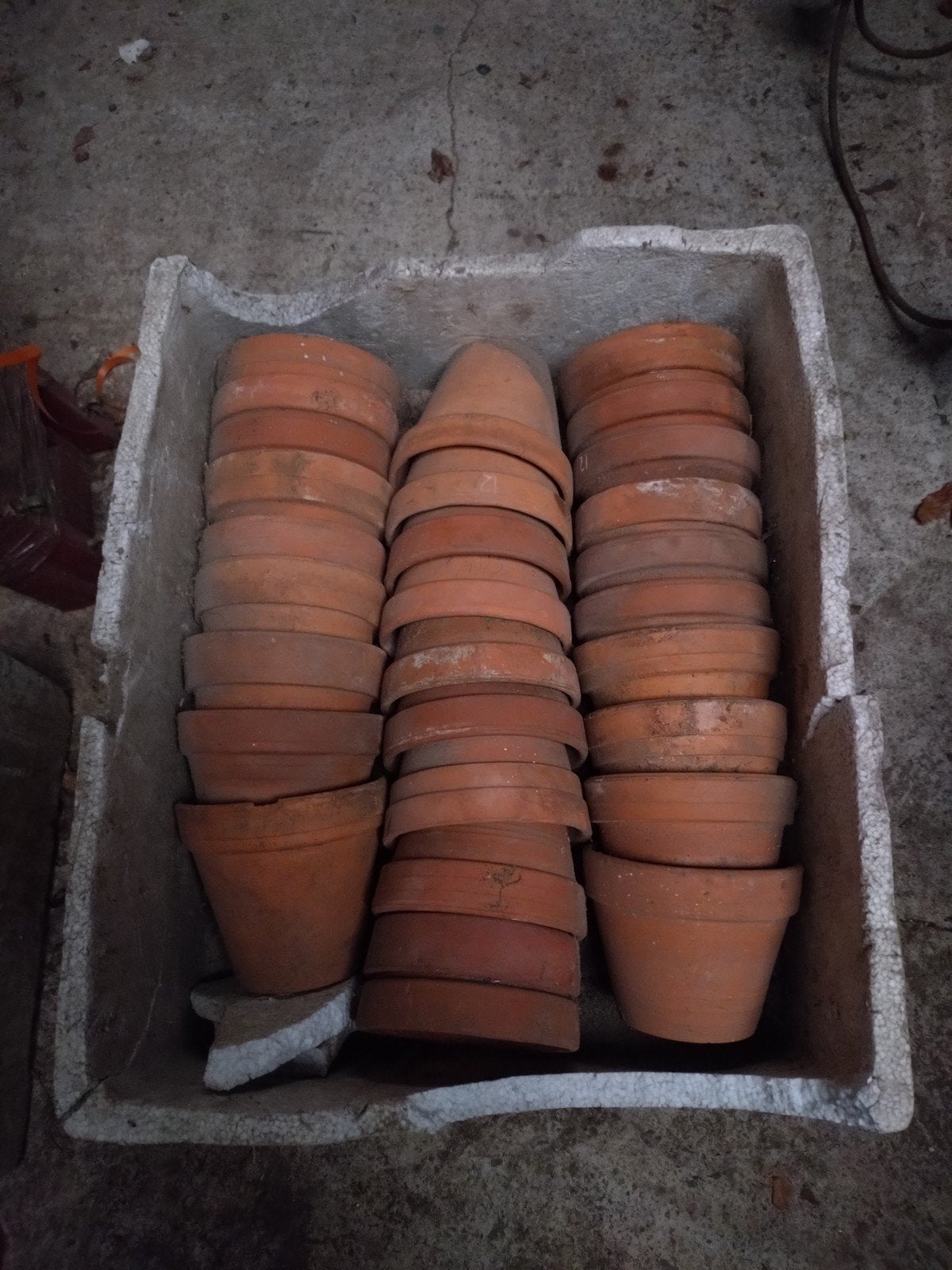 Partij terracotta bloempotten, 12 cm, Tuin en Terras, Ophalen, Gebruikt, Rond, Balkon
