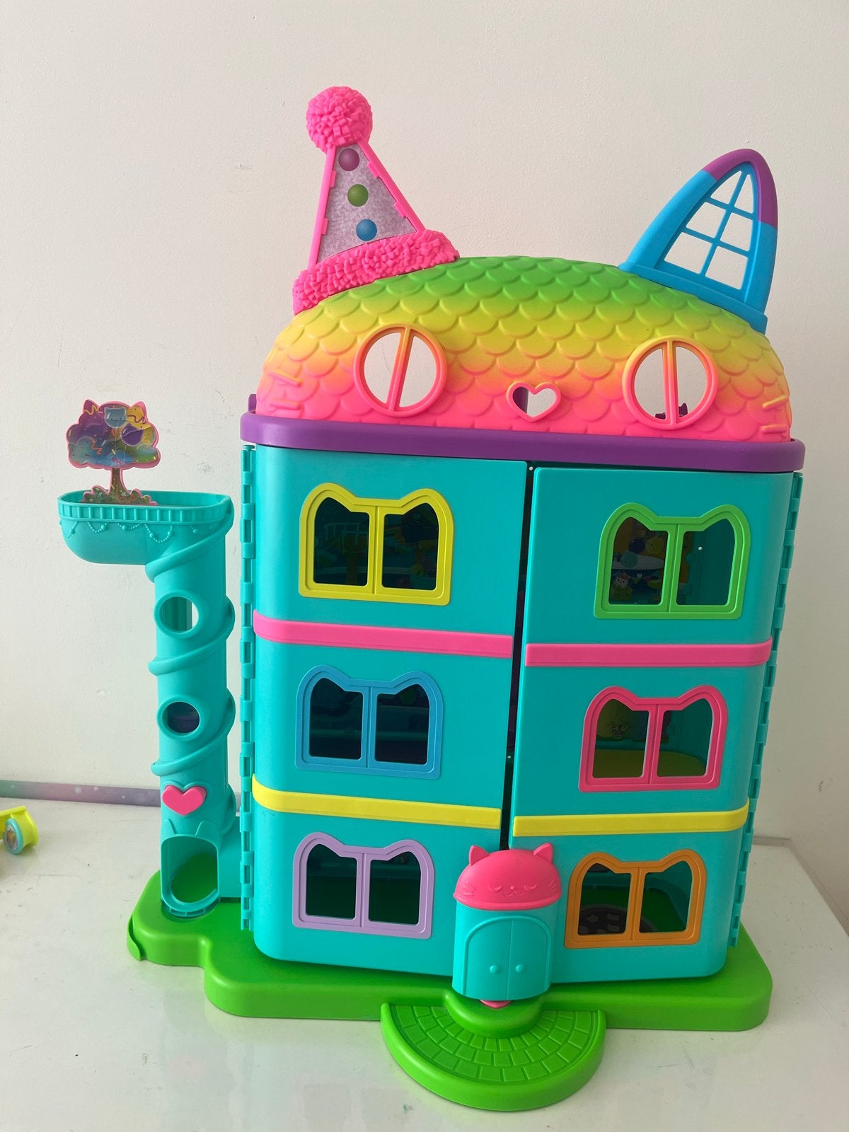 Gabby's Poppenhuis met accessoires, Ophalen, Zo goed als nieuw, Poppenhuis