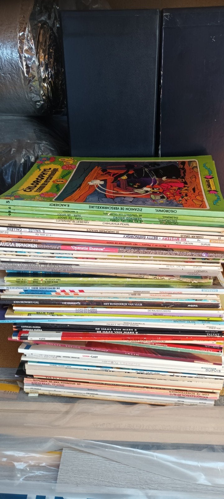 Partij strips, bijna 200 stuks, Boeken, Stripboeken, Meerdere stripboeken, Ophalen, Gelezen