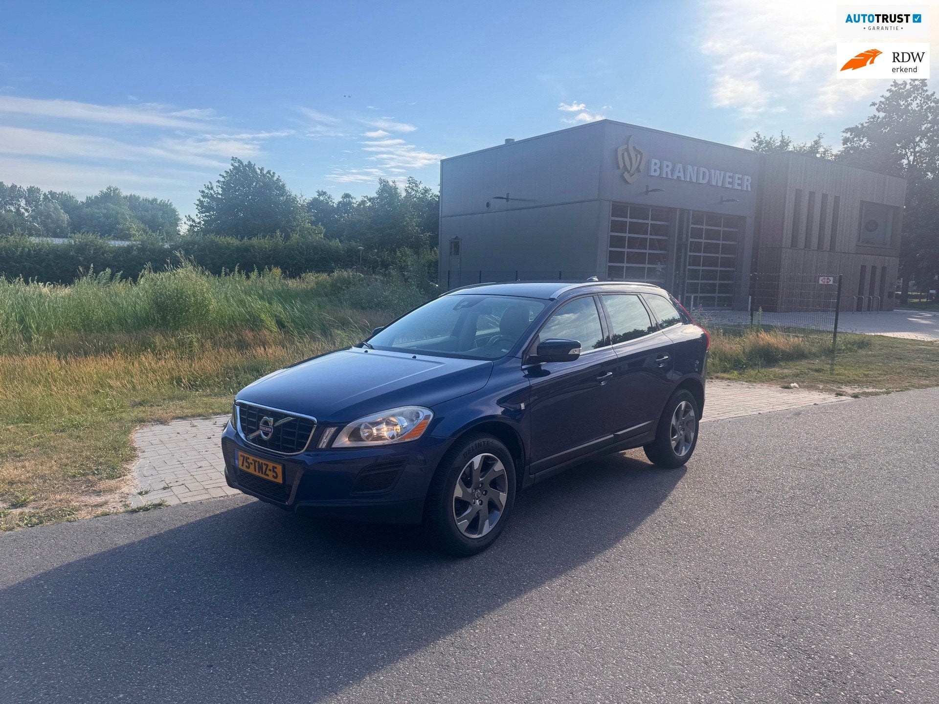 Volvo XC60 2.0 D3 Ocean Race Automaat.Navi.Clima.EX BPM, Auto's, Euro 5, 15 km/l, Gebruikt, 1984 cc