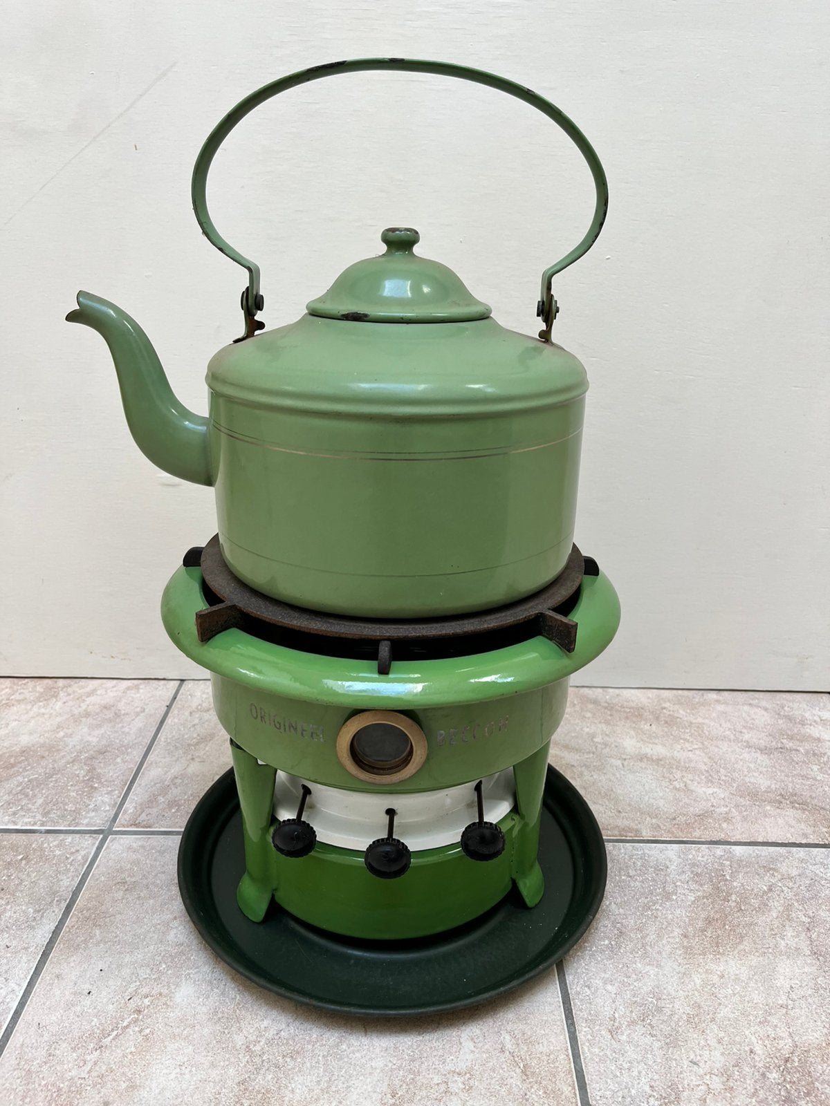 Vintage petroleumstel/-set emaille resedagroen Beccon 3-pits, Ophalen