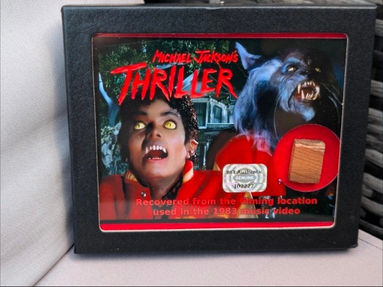 Michael Jackson Thriller Relikwie met Certificaat, Verzamelen, Verzenden