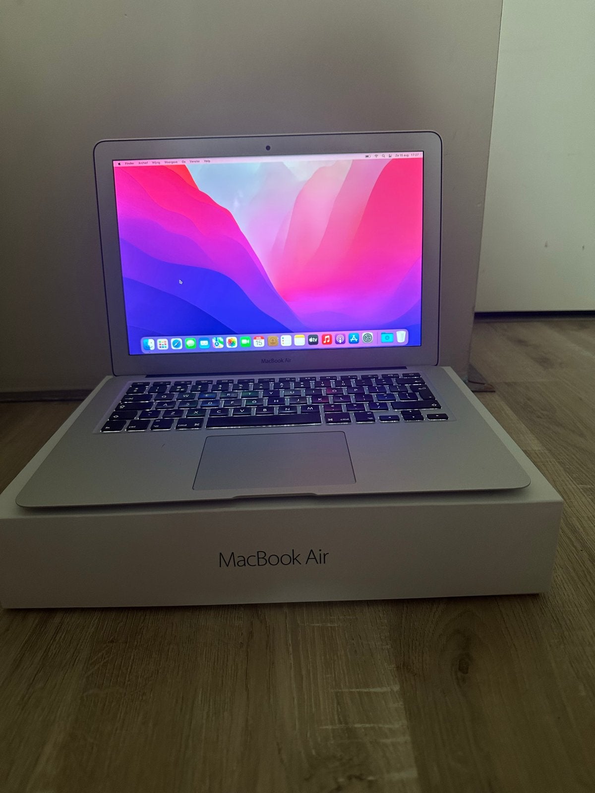 MacBook Air (13-inch, Early 2015) - 8GB RAM, 1.6 GHz, Computers en Software, Apple Macbooks, Gebruikt, Qwerty, 8 GB, 13 inch