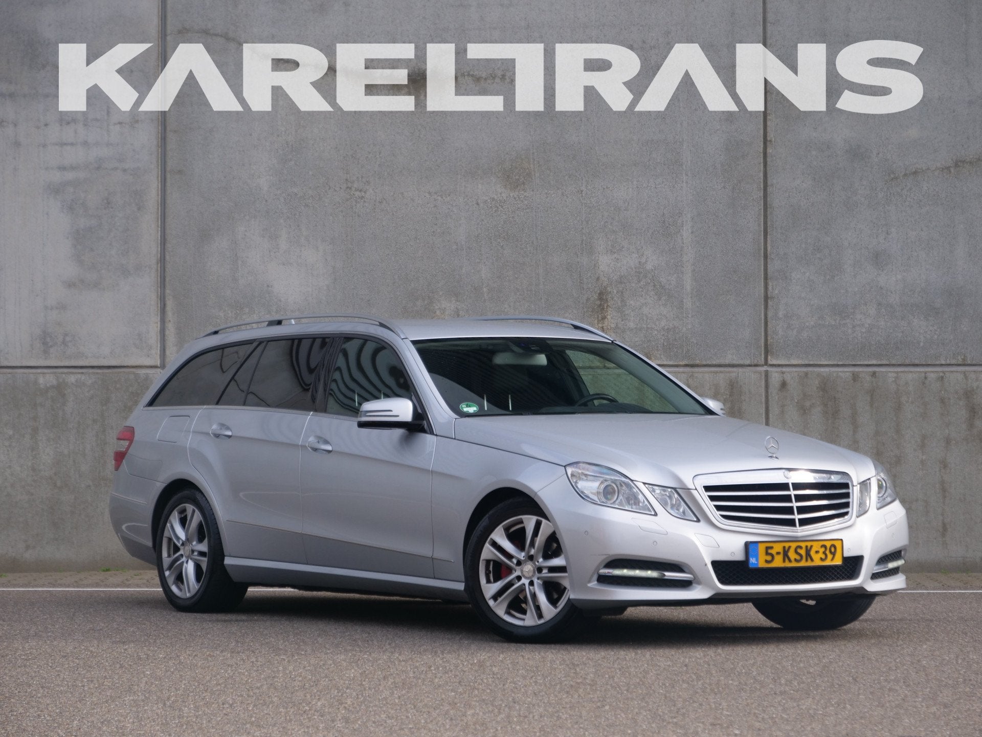 Mercedes-Benz E-Klasse Estate E200 CGI Avantgarde | Navi | x, Auto's, Automaat, Achterwielaandrijving, Gebruikt, Zwart