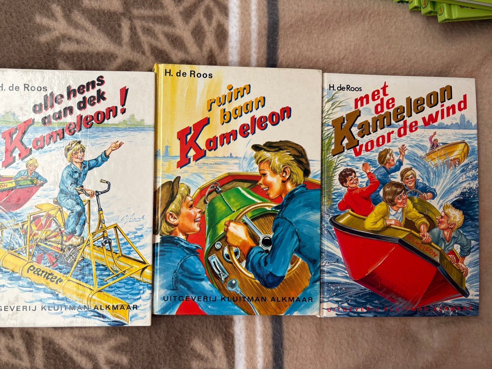 3x De Kameleon boeken van H. de Roos, Ophalen of Verzenden, Gelezen, Fictie algemeen