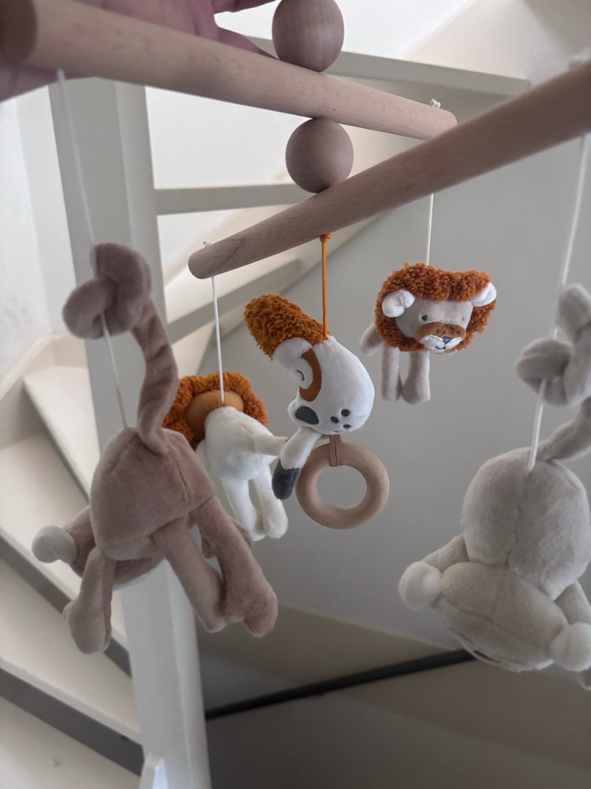 Houten muziekmobiel met safari dieren, Kinderen en Baby's, Ophalen, Zo goed als nieuw, Mobiel