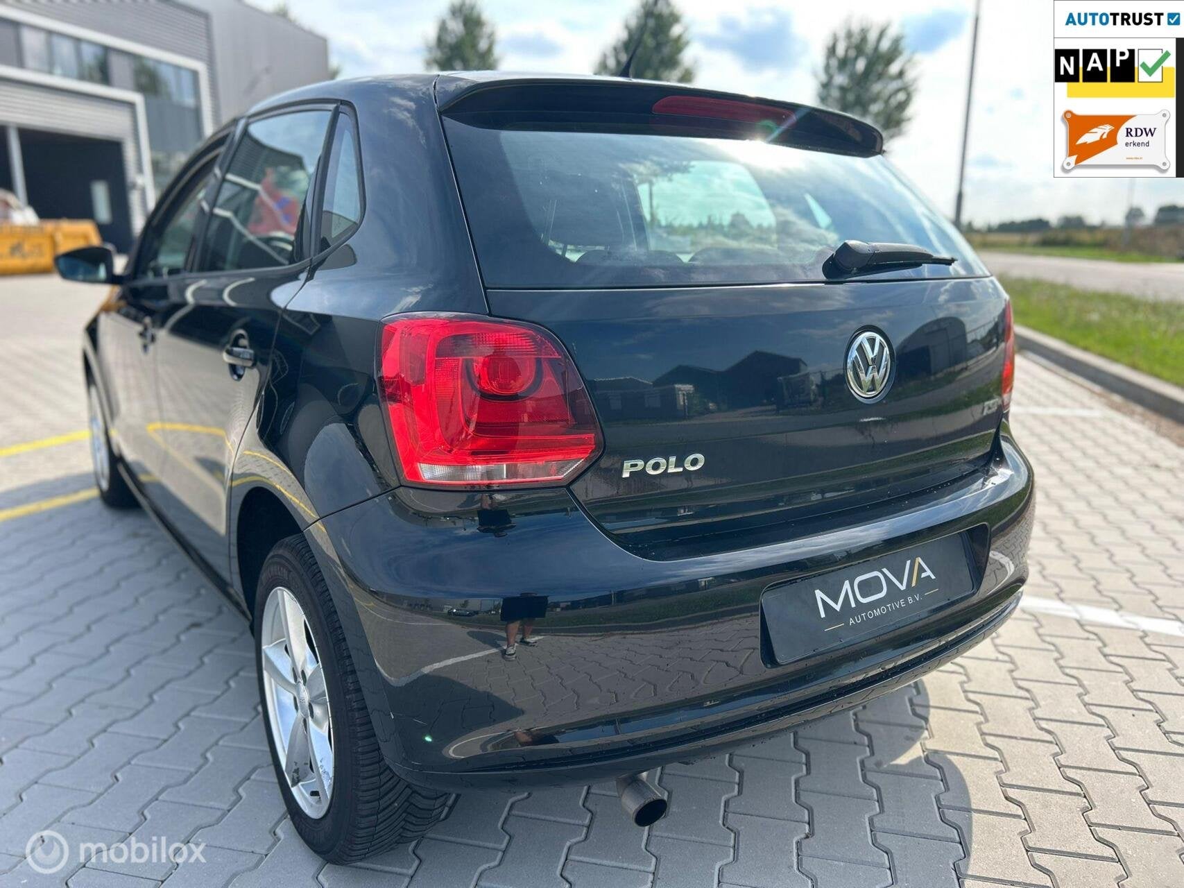 Volkswagen Polo 1.2 TSI BlueMotion R-line|APK|CARPLAY|AIRCO|, Auto's, Voorwielaandrijving, 4 cilinders, Verwarmde buitenspiegels