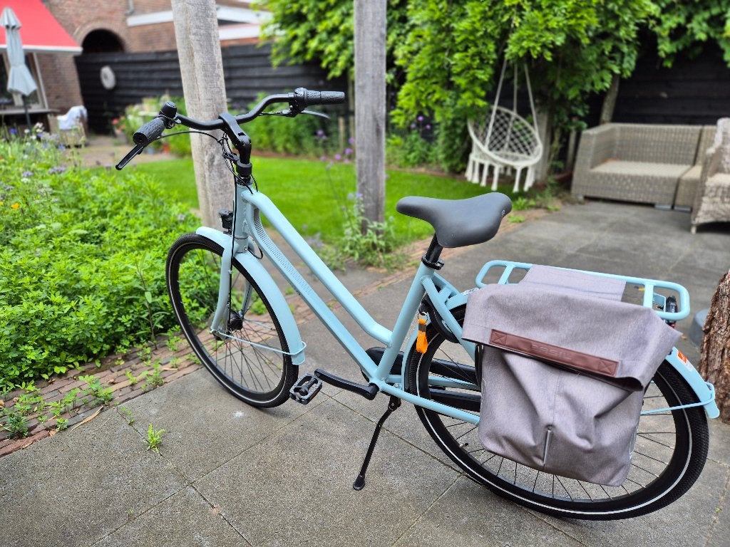 Basil fietstas enkel, Ophalen, Zo goed als nieuw, Brasil