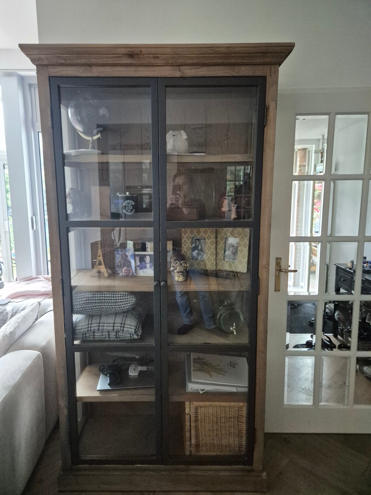 Robuuste vitrinekast met glazen deuren 100b x 40d x 207h, Ophalen, 50 tot 100 cm, Industrieel, Landelijk, Modern, 150 tot 200 cm
