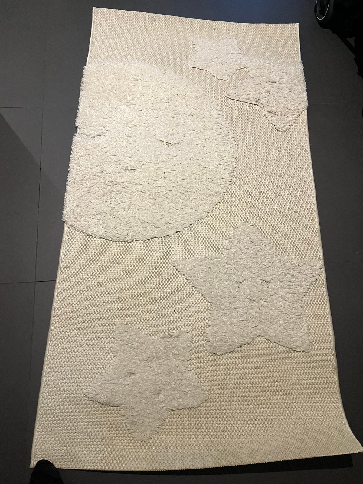 Vloerkleed creme ecru. Van Lytte. Thema sterren/ maan, Ophalen, Zo goed als nieuw, Kleed of Kussen