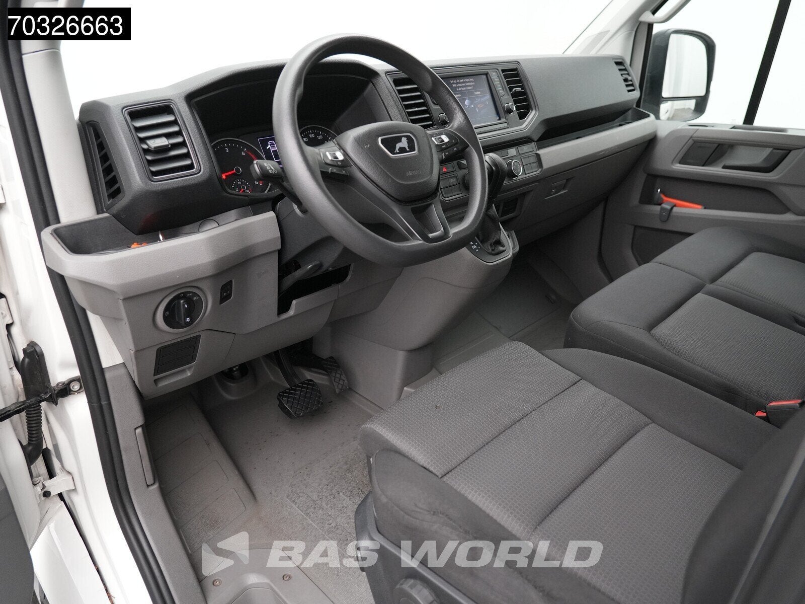 MAN TGE 3.180 Automaat Laadklep 180PK Bakwagen Navi Airco Cr, Automaat, Stof, Gebruikt, Euro 6