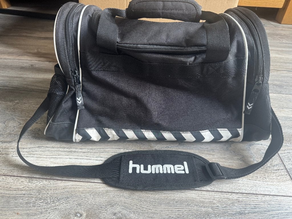 sporttas van Hummel, Ophalen, Zo goed als nieuw, Jongens
