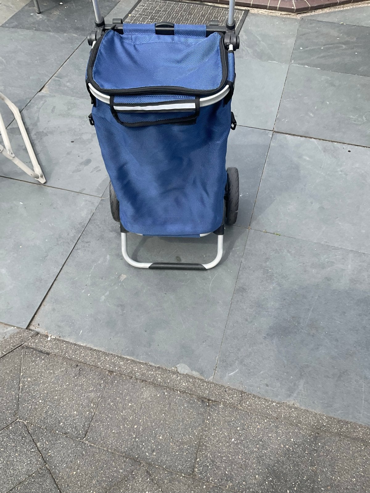 Inklapbare boodschappenwagen, Ophalen, Gebruikt, Blauw, 30 cm of meer
