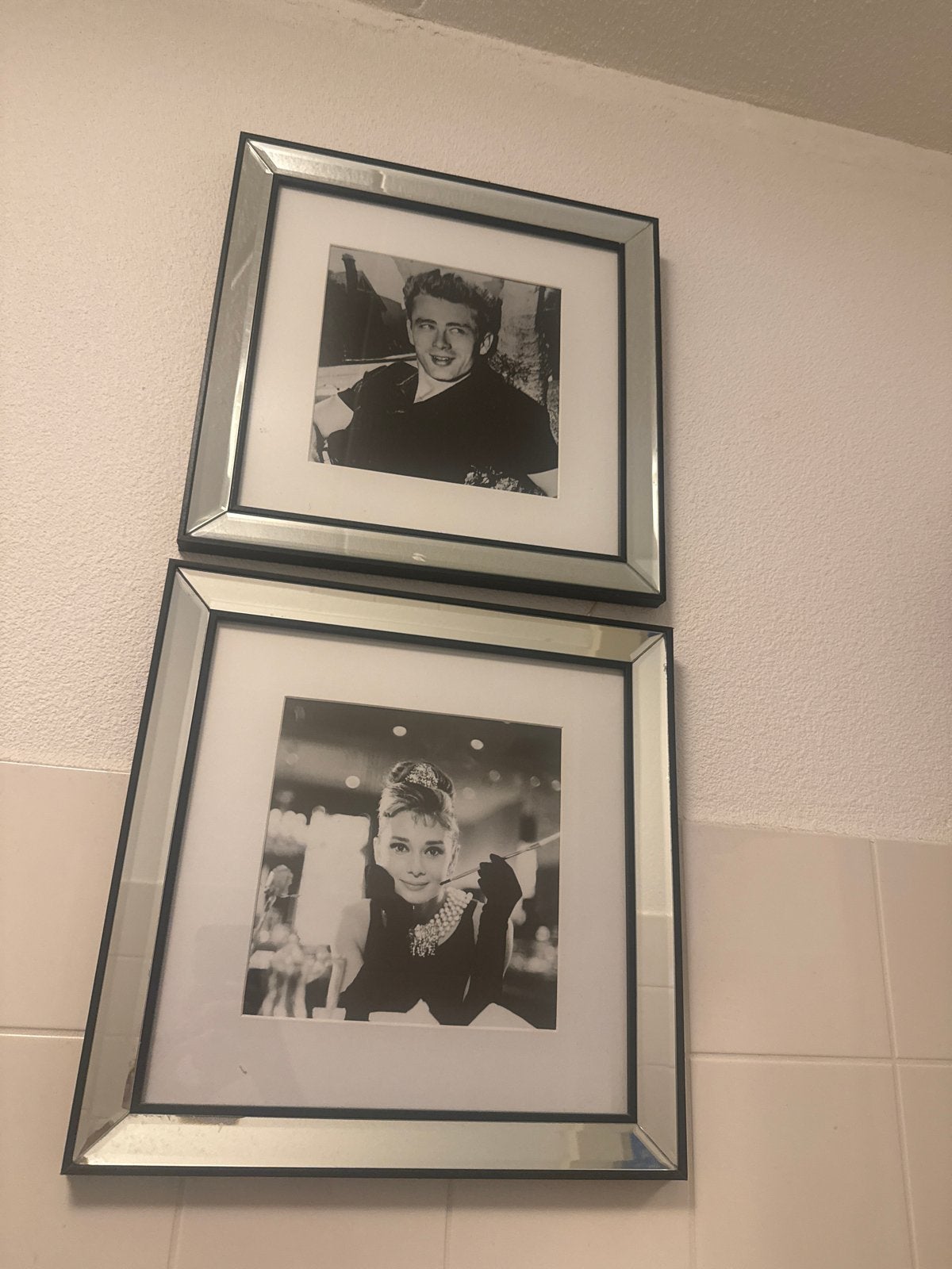 Set van 2 fotolijstjes met spiegelrand, Audio, Tv en Foto, Fotografie | Fotolijsten, Ophalen, Zilver, Standaard fotolijst, Zo goed als nieuw