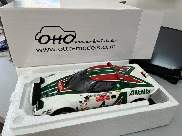 Lancia Stratos HF Gr.4 1976 - 1:12 - Otto Mobile Models, Hobby en Vrije tijd, Modelauto's | 1:5 tot 1:12, Ophalen of Verzenden