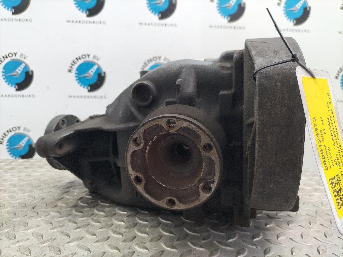 BMW X5 DIFFERENTIEEL / CARDAN 2000, Ophalen of Verzenden, Gebruikt, Stiba lid