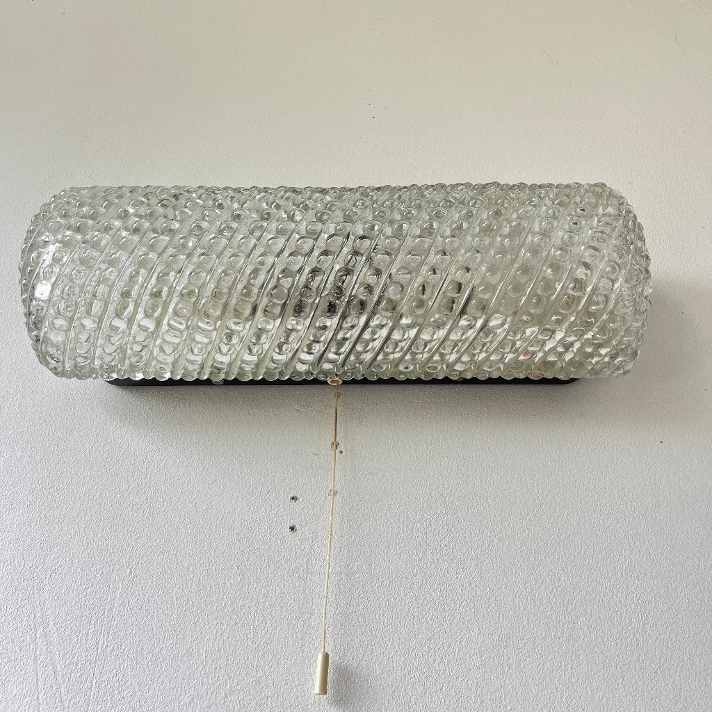 Jaren 60 70 wandlamp metalen houder met kristalglas, Huis en Inrichting, Lampen | Wandlampen, Gebruikt, RZB, Glas, Ophalen of Verzenden