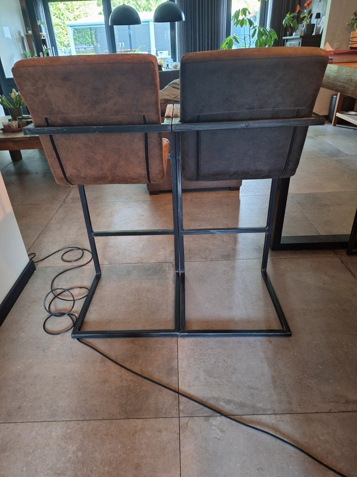 4 barkrukken met armleuningen - industrieel design, Ophalen, Met voetsteun, Zo goed als nieuw, 90 cm of meer