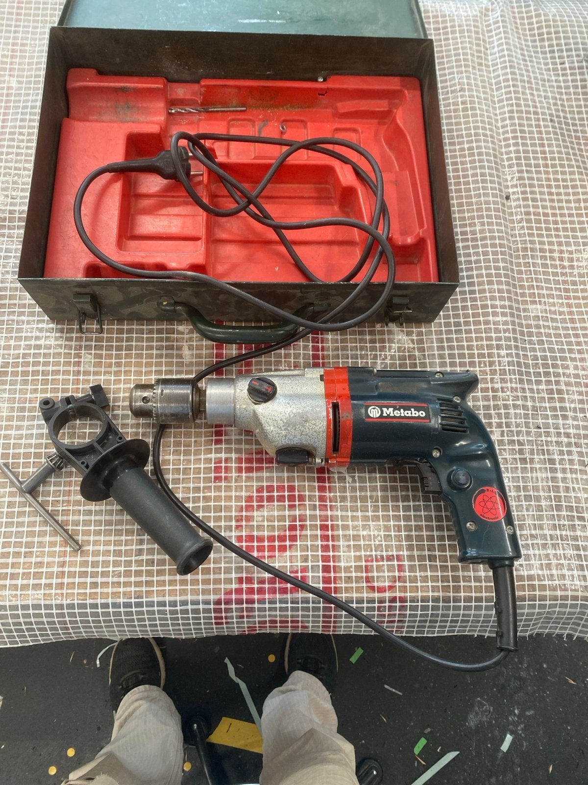 Metabo Klopboormachine Sb E 620/2 S R+L met koffer, Boormachine, Ophalen of Verzenden, Klopboormechanisme, Gebruikt
