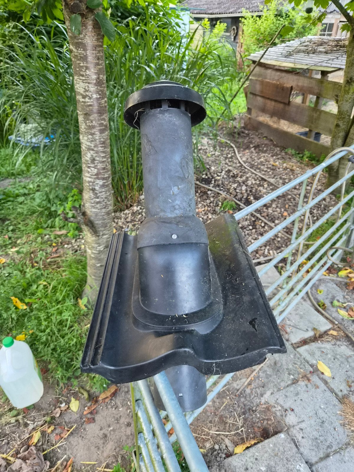 Ubbink Kunststof Ventilatie-dakdoorvoer - Gebruikt, Ophalen of Verzenden, Gebruikt, Ventilator