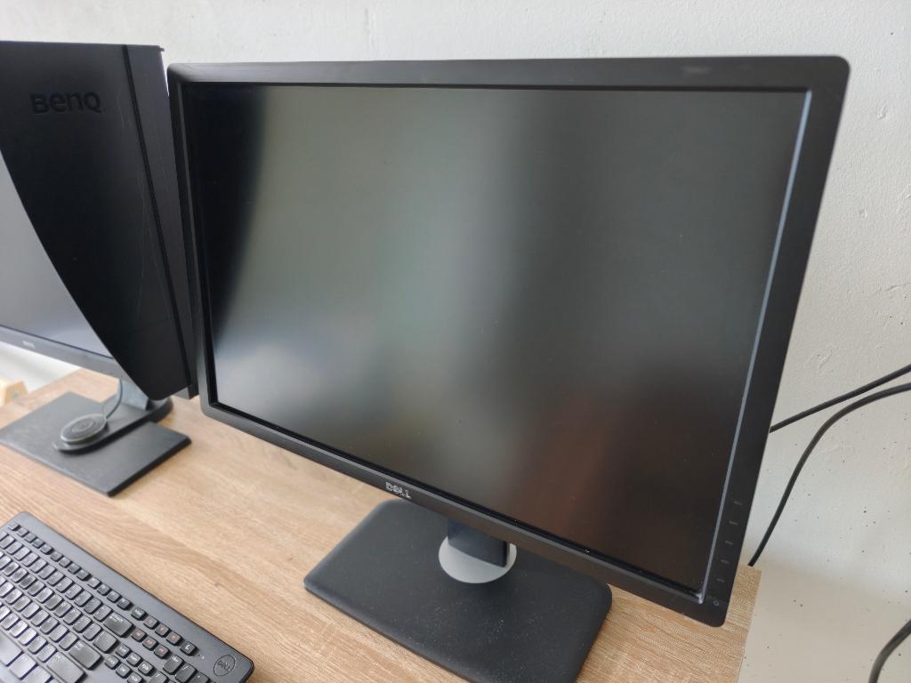 Dell UltraSharp U2413 24 inch IPS monitor - DVI/HDMI/DP, Ophalen, Draaibaar, IPS, Full HD